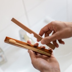 Etui pour brosse à dents...